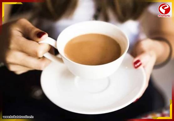 দিনে অতিরিক্ত পরিমাণে চা পান করেন? দেখুন এই রোগের সম্মুখীন হচ্ছেন না তো!