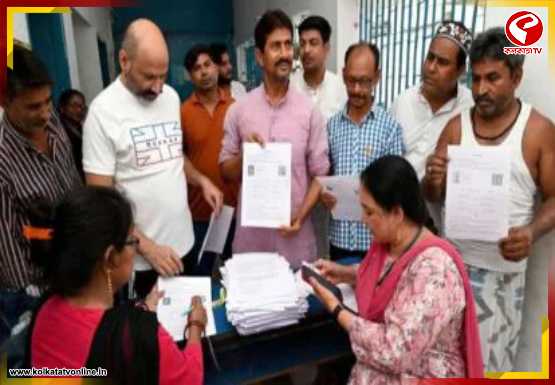 রানাঘাটে ফের SIR আতঙ্কে মৃত্যু, পরিবারের পাশে তৃণমূল নেতা দেবাংশু ভট্টাচার্য