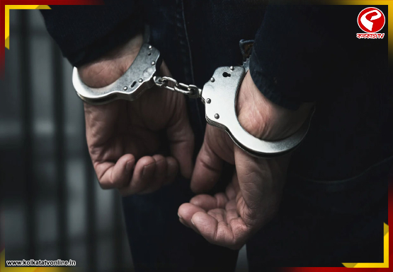 ইডেনে ম্যাচ চলাকলীন বেটিং! গ্রেফতার ৩