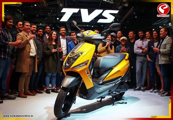 দুর্দান্ত মাইলেজ ও ফিচার্স! বাজারে ঝড় তুলবে TVS–এর এই স্কুটার
