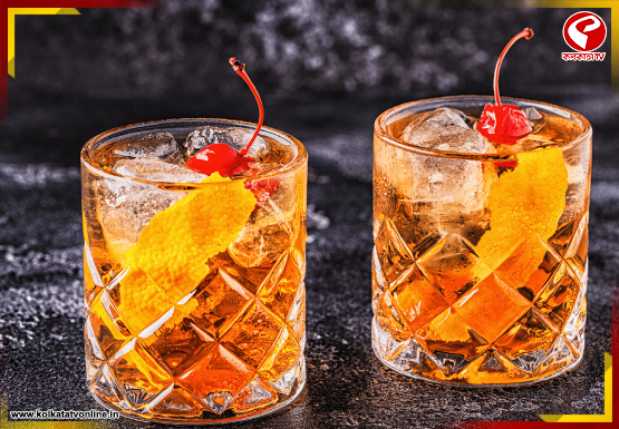 আজ থেকে বাড়ল মদের দাম