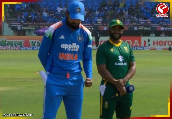 ২০ ম্যাচ পর টসে জিতে অদ্ভুত রিয়েকশন রাহুলের! দেখুন ভিডিও