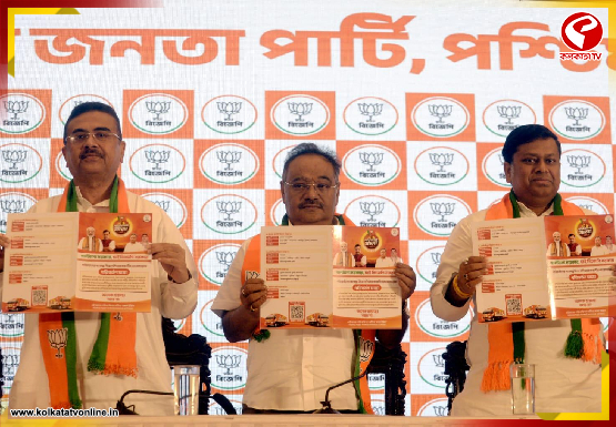 বর্তমান প্রশাসন এক ‘জীবন্ত জীবাশ্ম’, শাসক দলকে কটাক্ষ শমীকের