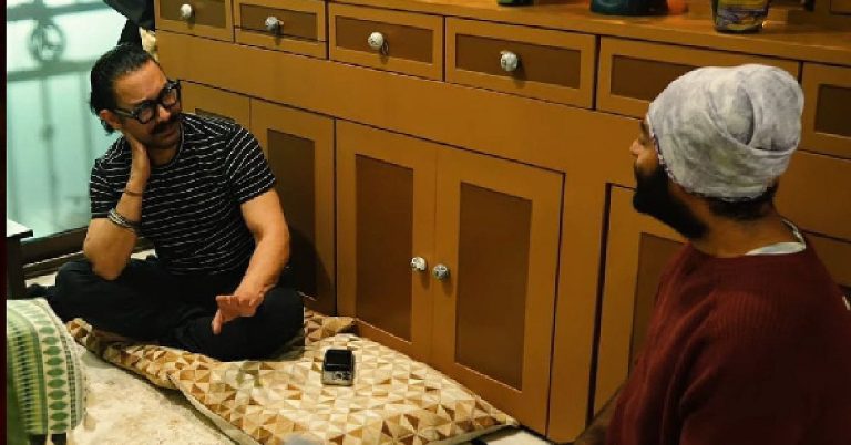 অরিজিতের বাড়িতে মাটিতে পাত পেড়ে খেলেন অমির