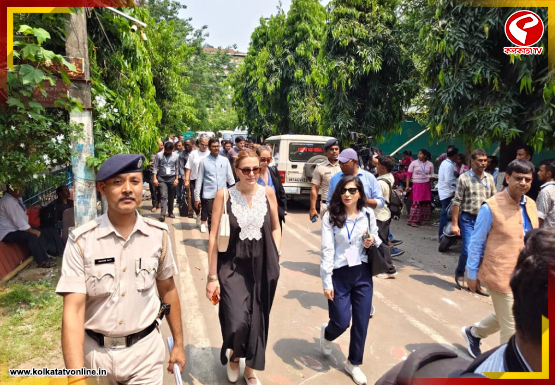 বাংলার ভোট পরিচালনা দেখে মুগ্ধ ১৬ দেশের প্রতিনিধিরা