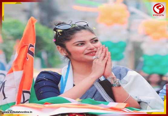 দুর্গাপুরে তৃণমূলের সভা, কেন্দ্রকে আক্রমণ সায়নী ঘোষের