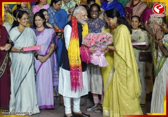 বিতর্কের মাঝেই চমক, কার্যকর মহিলা সংরক্ষণ আইন