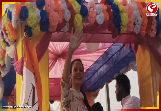 জঙ্গলমহলে ভোট প্রচারে কোয়েল মল্লিক, তারকা-সাংসদকে দেখতে মানুষের ঢল