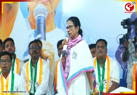 ‘মোদির ভাষণ মানে মিথ্যার ফুলঝুড়ি, শোনার জন্য কেউ বসে নেই’, ভাঙড় থেকে কটাক্ষ মমতার