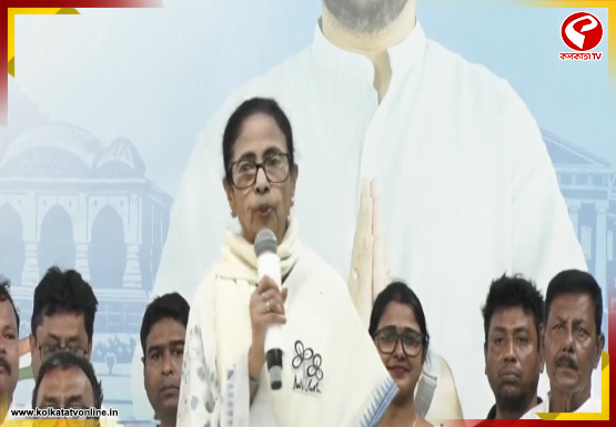 মোদির ঝালমুড়ি খাওয়া নিয়ে উত্তরপাড়া থেকে তীব্র কটাক্ষ মমতার