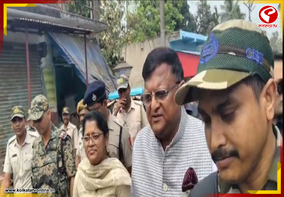 দ্বিতীয় দফা ভোটের আগে কাটোয়ায় বুথ পরিদর্শনে সিইও মনোজ আগরওয়াল
