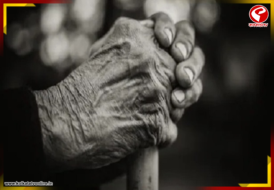 রাজ্যে শতায়ু ভোটারের সংখ্যা ৩২৪৩ , জানেন সবচেয়ে বেশি আর কম কোন জেলায়?
