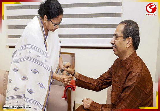 ‘বাংলায় বাঘের মতো লড়ছেন মমতা’, বললেন উদ্ধব ঠাকরে