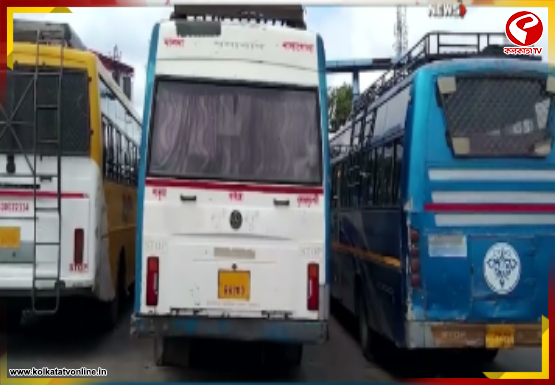 ভোটের আবহে উধাও বাস! ভোগান্তি যাত্রীদের