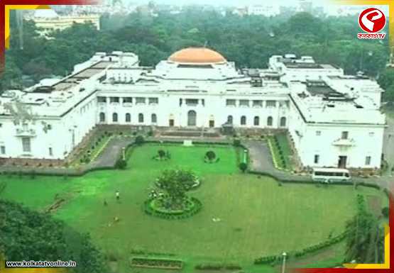 সরছে মমতার ছবি, বিধানসভার চার গুরুত্বপূর্ণ ঘরে আপাতত ‘তালা’