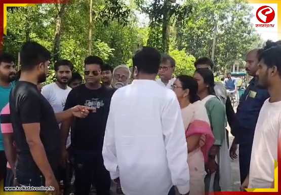 ভোট-পরবর্তী হিংসার অভিযোগ খতিয়ে দেখতে মেমারীতে তৃণমূলের প্রতিনিধি দল