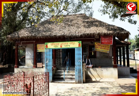 পাঁঠার গলায় তিন বিধায়কের ছবি ঝুলিয়ে মন্দিরে হাজির তৃণমূলের প্রাক্তন বিধায়ক