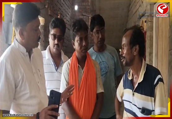 কলকাতা টিভির খবরের জের, বিজেপির সৌজন্যে ঘরে ফিরলেন তৃণমূলের বুথ সহ-সভাপতি