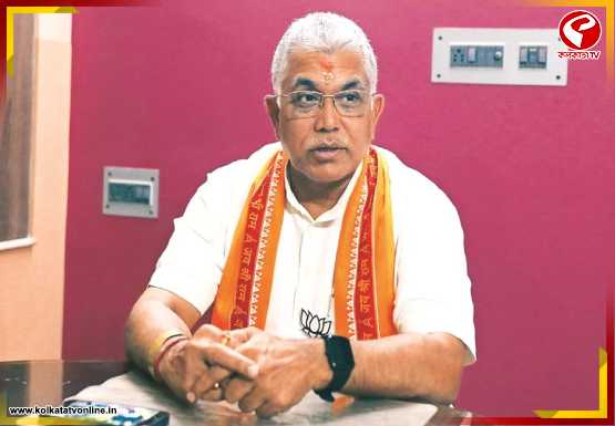 চাকরি, প্রশাসন, তেল দাম- একাধিক ইস্যু নিয়ে মুখোমুখি দিলীপ ঘোষ