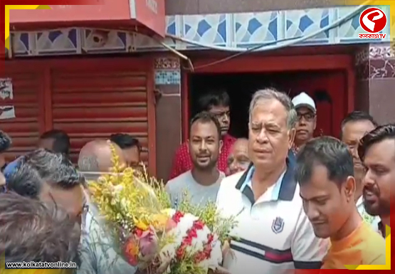 জয় পেয়েই সাধারণ মানুষের অভাব-অভিযোগ শুনতে শুরু করলেন স্বপন কুমার দাস