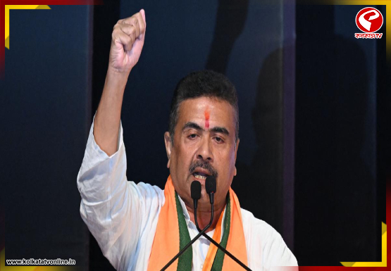 শুভেন্দুর হুঁশিয়ারির পরই ‘বুলডোজার অ্যাকশন’, ভাঙল ক্লক টাওয়ার
