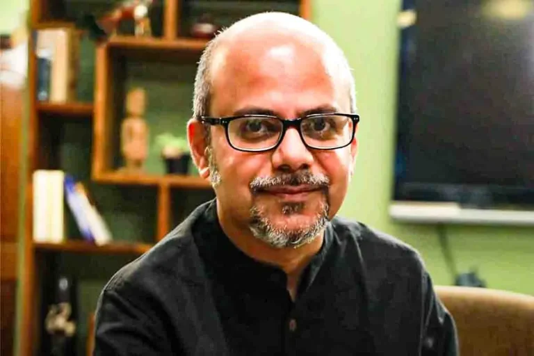কৃষ্ণনগর আদালতে হাজির শ্রীজাত, মিলল শর্তসাপেক্ষ জামিন