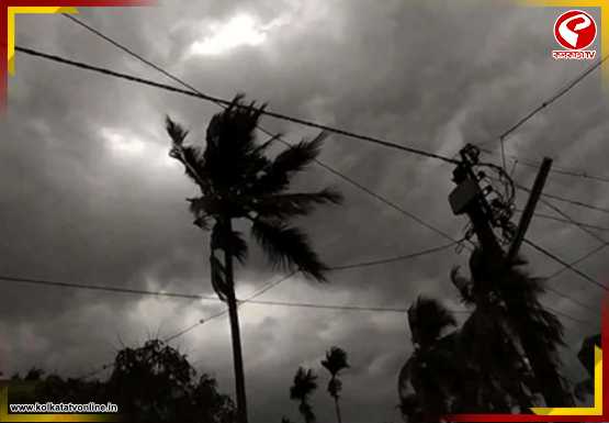 ভোট গণনার দিনেও কালবৈশাখীর ছোবল! দুপুরের পর ঝড়-বৃষ্টিতে ভিজবে রাজ্য