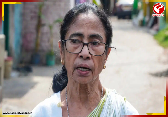 ধর্মীয় উসকানিমূলক মন্তব্যে মমতার বিরুদ্ধে হেয়ার স্ট্রিট থানায় এফআইআর