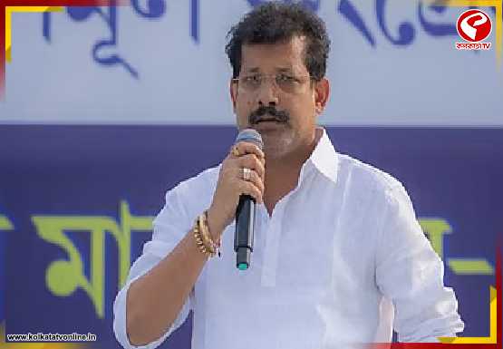 জাল নথি দেখিয়ে ফুটপাথের দোকান বিক্রির অভিযোগ! তৃণমূল কাউন্সিলর সুশান্ত ঘোষের বিরুদ্ধে দায়ের FIR
