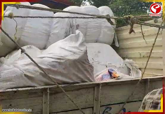 ফের তৃণমূল বিধায়কের গোডাউন থেকে সরকারি ত্রাণসামগ্রী উদ্ধারের অভিযোগ