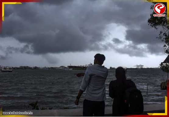 উত্তরবঙ্গে ভারী থেকে অতি ভারী বৃষ্টির সতর্কতা, দক্ষিণবঙ্গেও বজ্রবিদ্যুৎসহ বৃষ্টির সম্ভাবনা