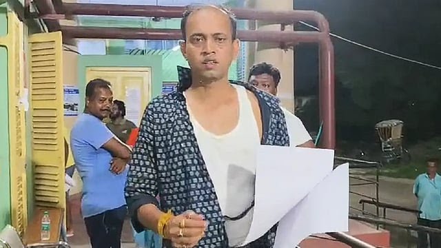 উত্তরপাড়ার তৃণমূল কাউন্সিলারকে মারধরের অভিযোগ, ছাড়া হল না অন্তঃসত্ত্বা স্ত্রীও