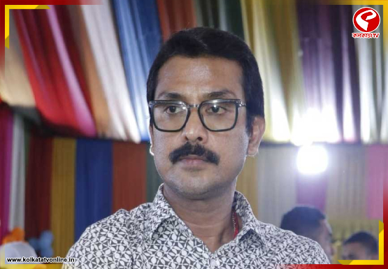 তোলাবাজির অভিযোগে গ্রেফতার স্বরূপ বিশ্বাস
