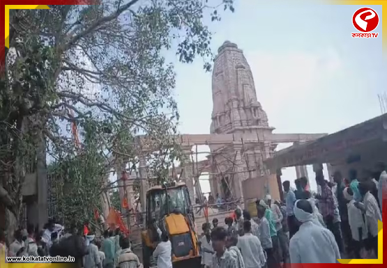 ভেঙে পড়ল মন্দিরের ছাদ! মহারাষ্ট্রে বাড়ছে হতাহতের সংখ্যা